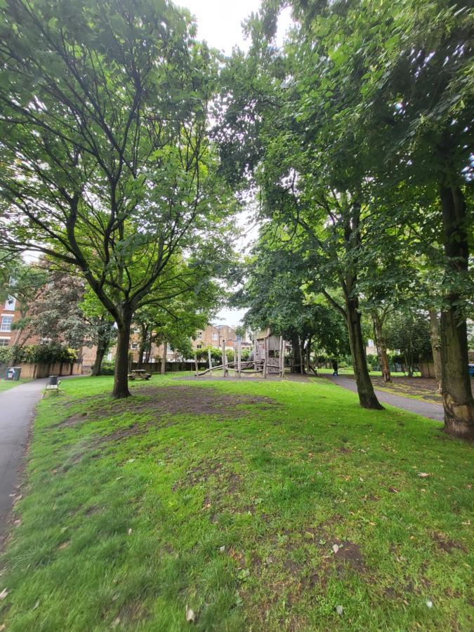 Quiet Near Arsenal Stadium Islington Zone 2 Cental Habitación en casa particular